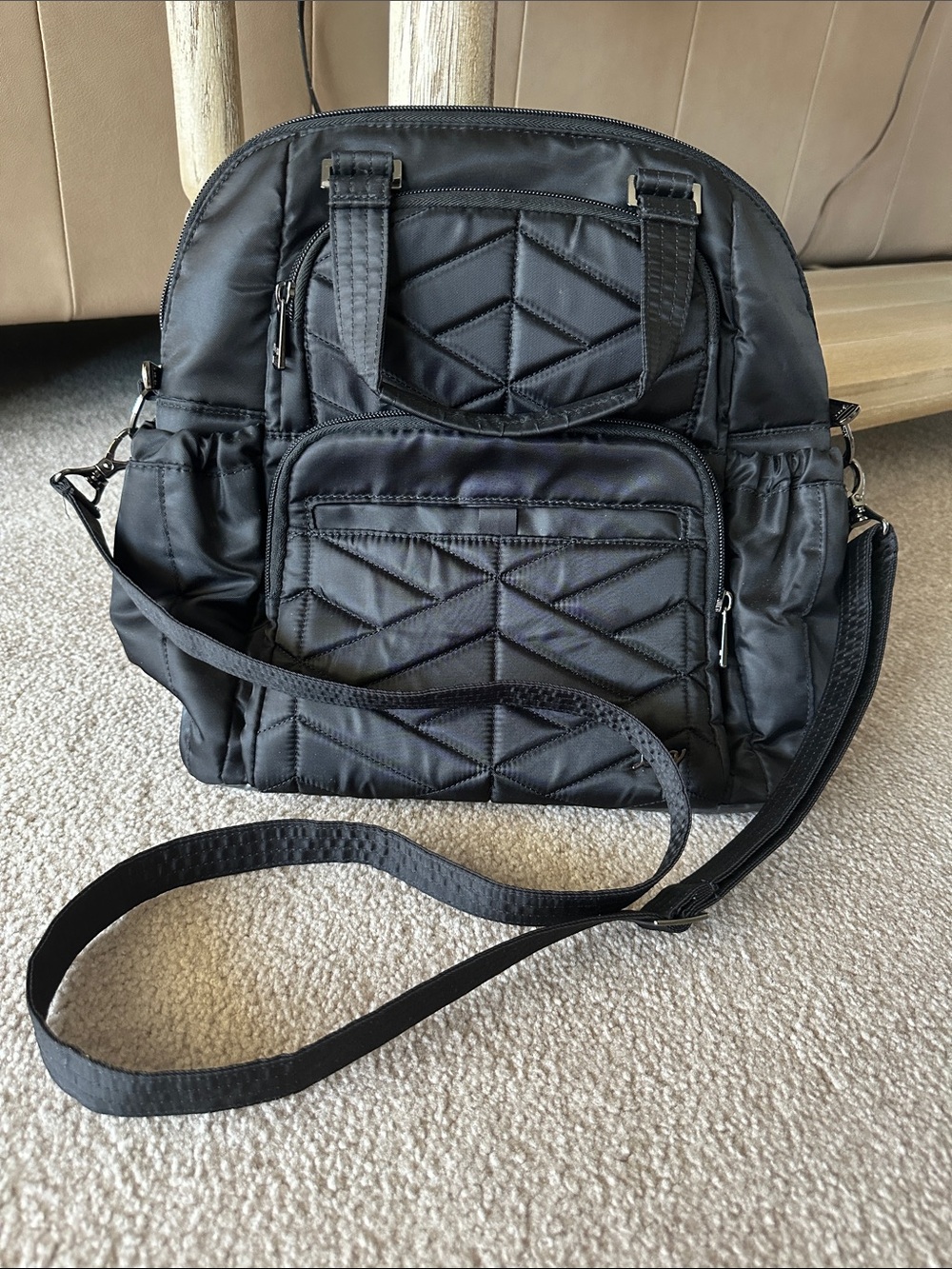Lug Canter, Black